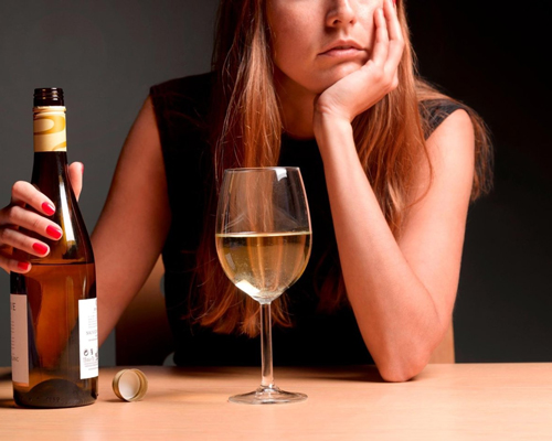 Анонимное лечение женского алкоголизма в Сычёвке